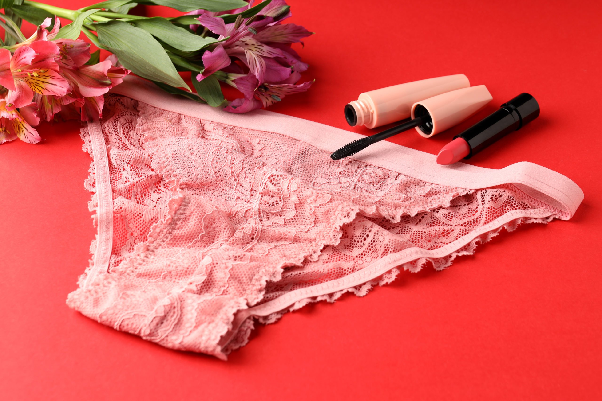 The Most Comfortable Pairs of Women’s Underwear to Consider