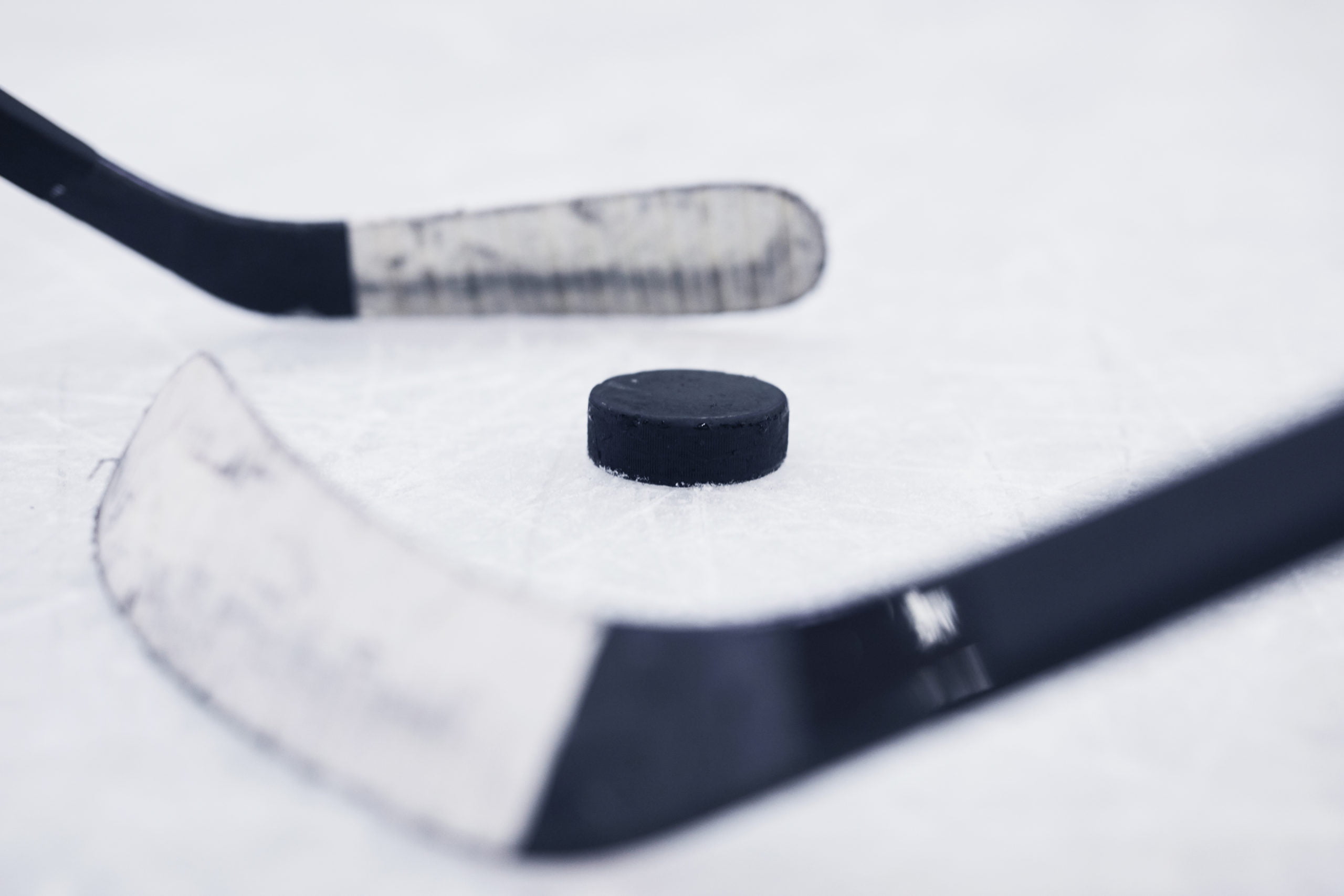What Are the Main Positions in Hockey?