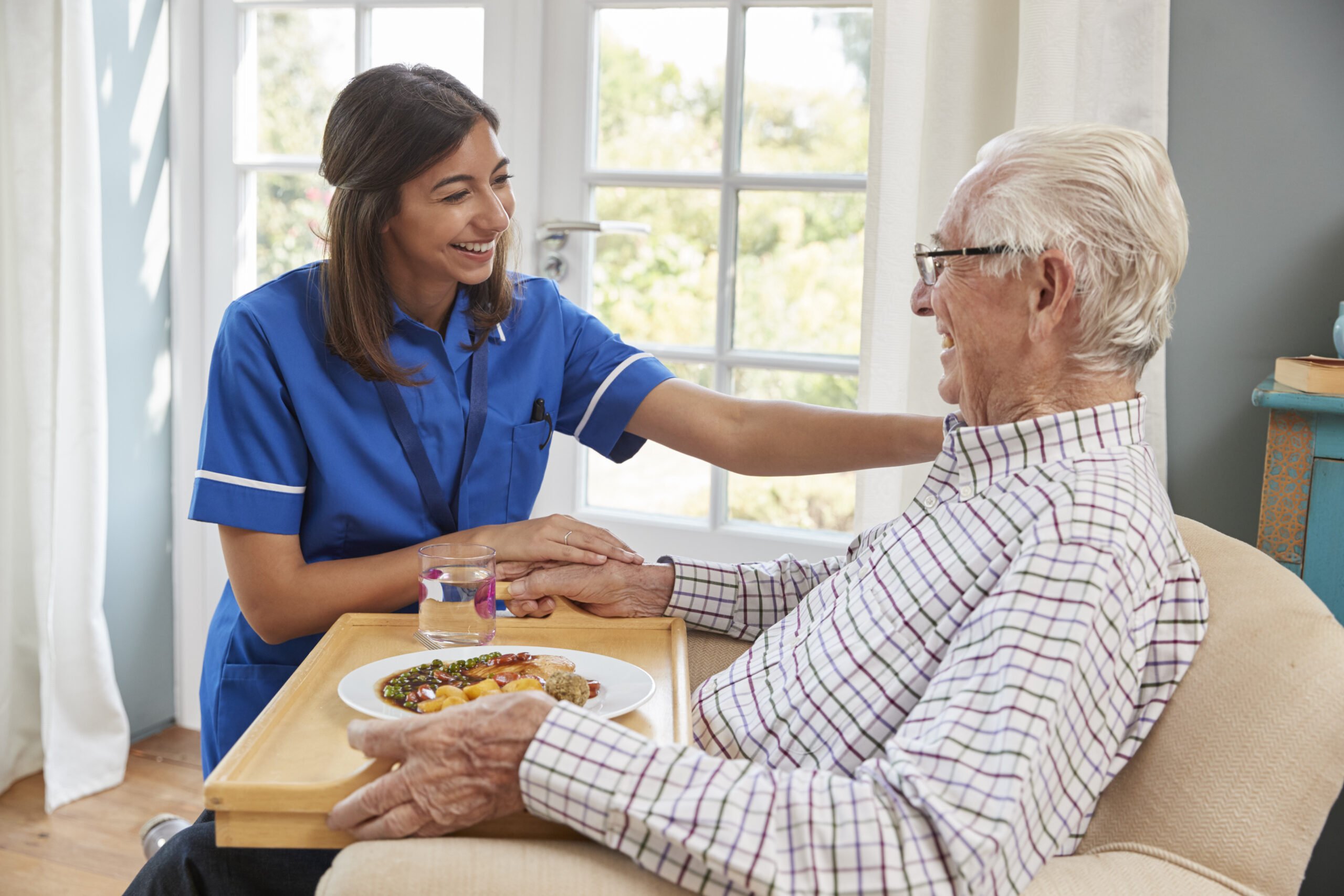 Understanding the Requirements for Becoming a Travel CNA