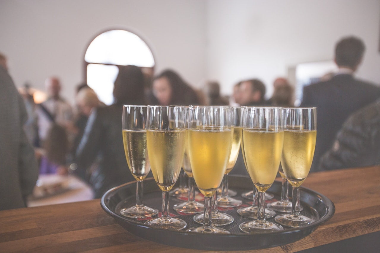 Tips for Throwing an Unforgettable Office Party