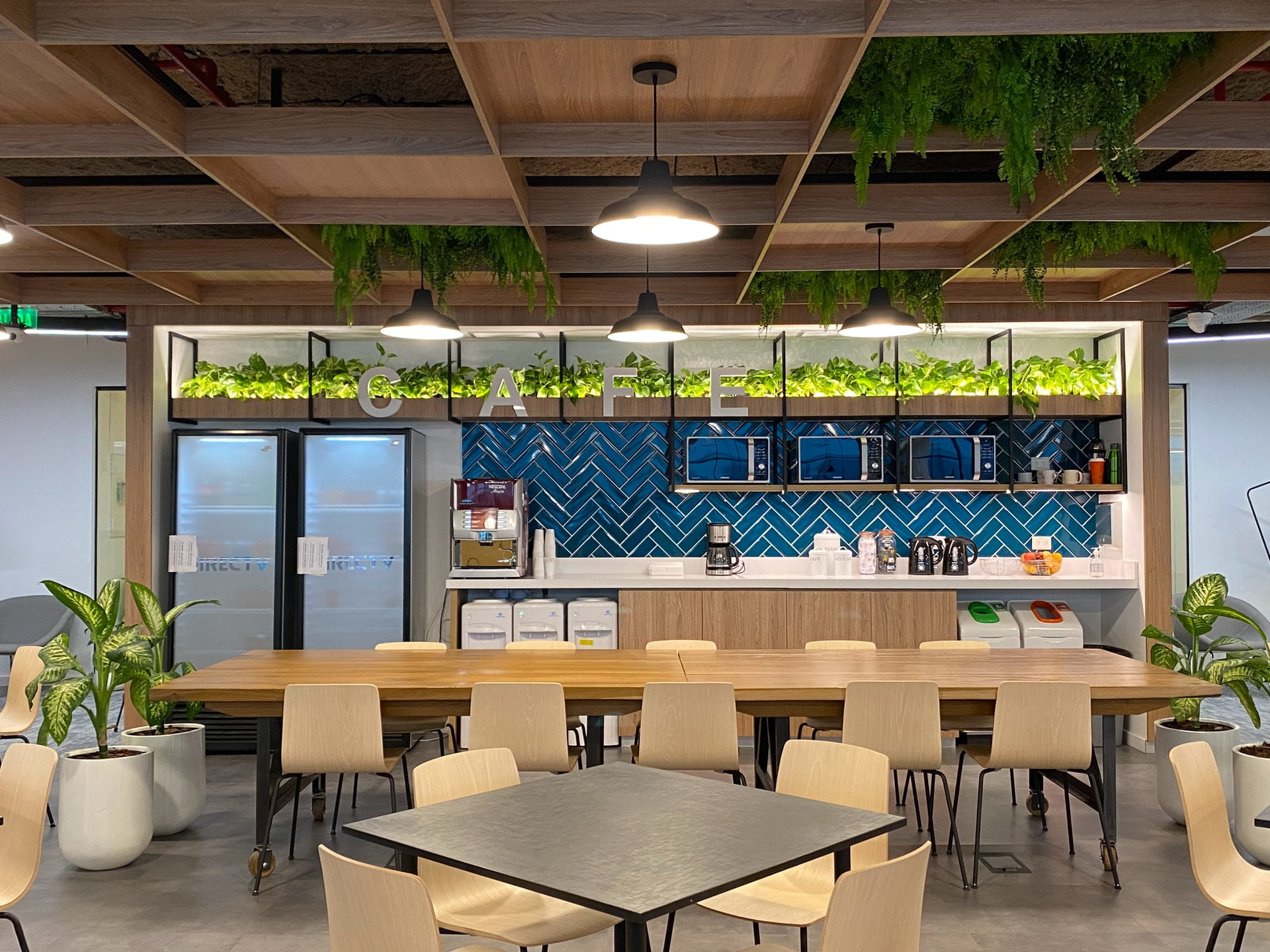 Tips for Moving Your Restaurant to a New Location