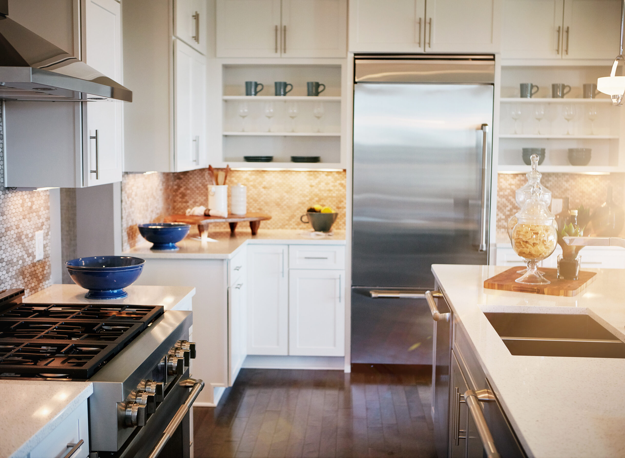 From Vision to Reality: How Working With a Kitchen Remodeling Professional Can Transform Your Space